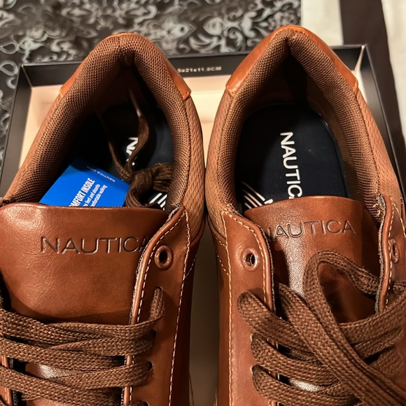 Nautica Men's Brown Casual Sneakers, size 10, new with tags - Picture 3 of 6